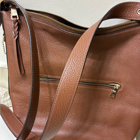 Coach Val Duffle bag gorgeous bag authenticated paperwork included 💕 - Picture 11 of 16